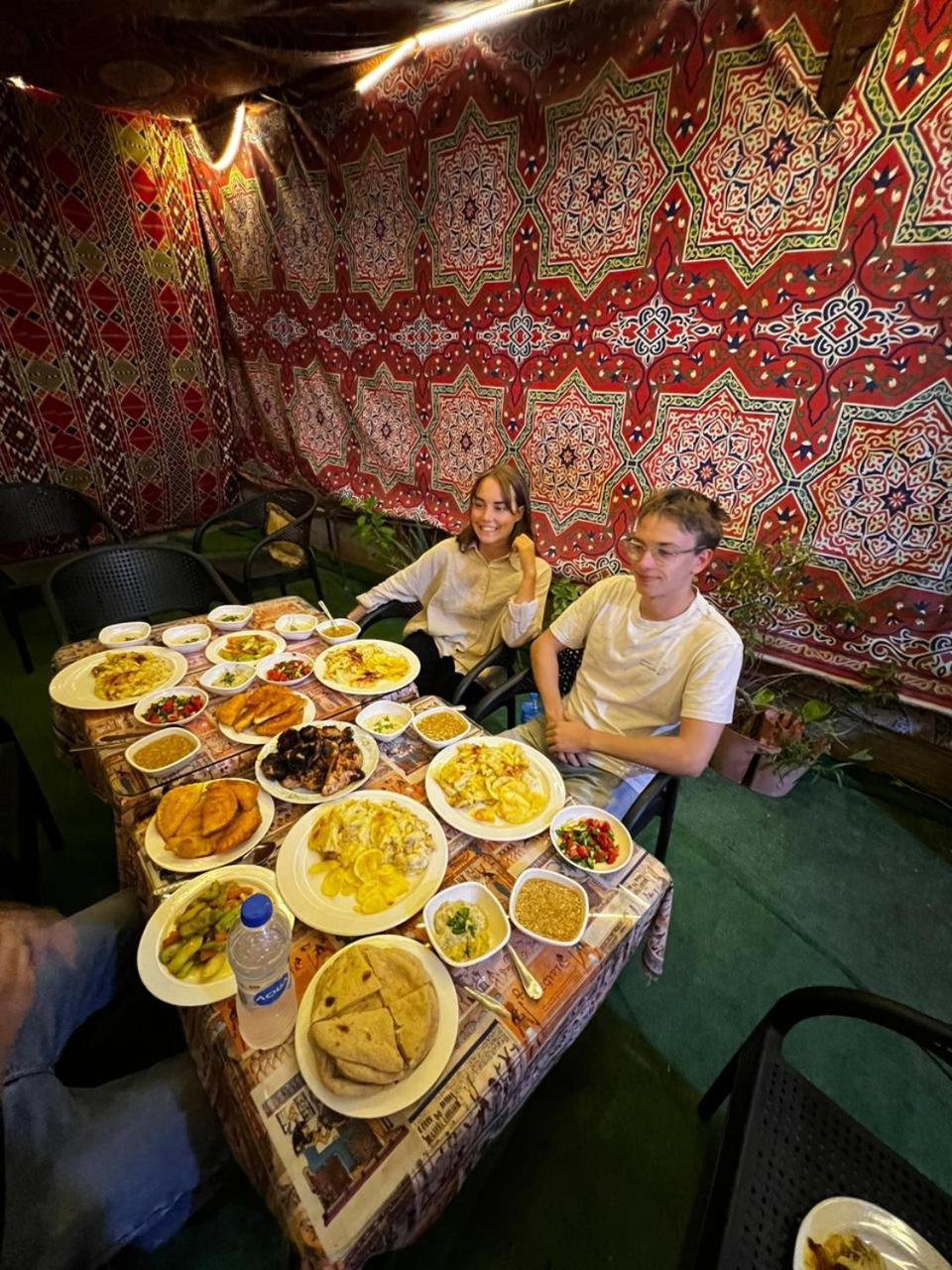 Jana Pyramids View In 3 Bed & Breakfast Kafrat al Jabal ภายนอก รูปภาพ
