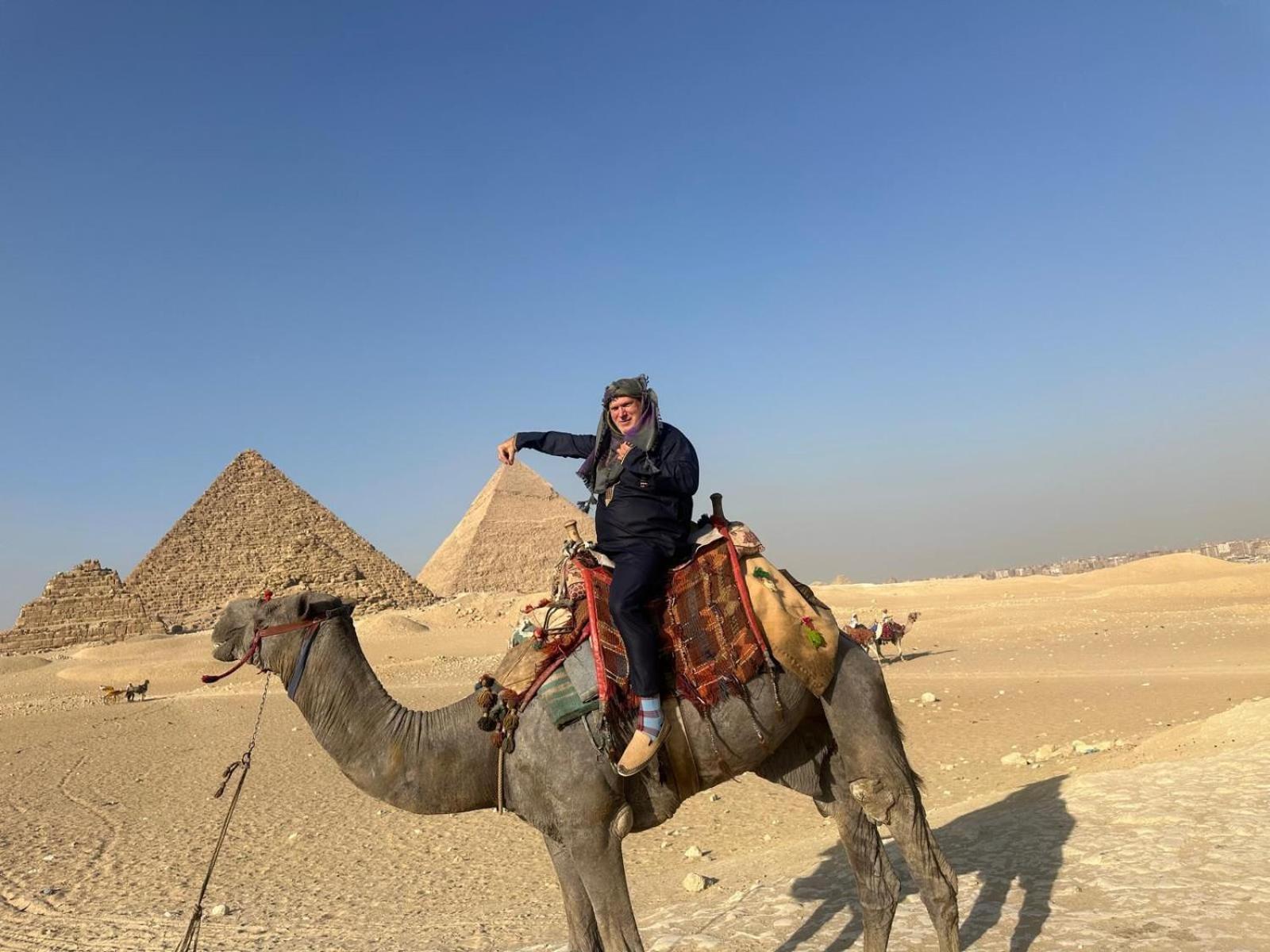 Jana Pyramids View In 3 Bed & Breakfast Kafrat al Jabal ภายนอก รูปภาพ